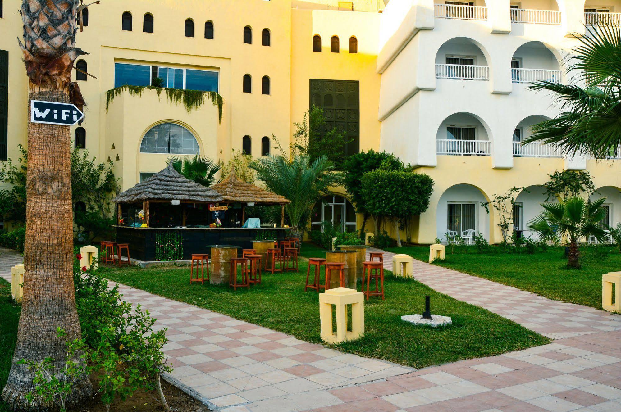 Hotel Sidi Mansour Resort & Spa Temlale Exterior photo